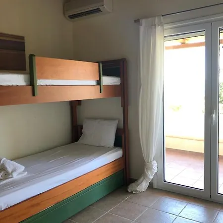 乡村民宿 Filoxenos Estia-houses 波多河丽