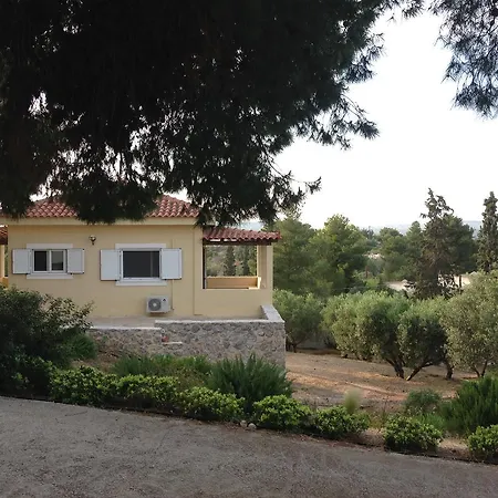 Filoxenos Estia-houses * פורטו הלי