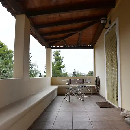 Country house Filoxenos Estia-houses *