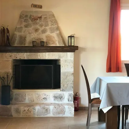 Country house Filoxenos Estia-houses *
