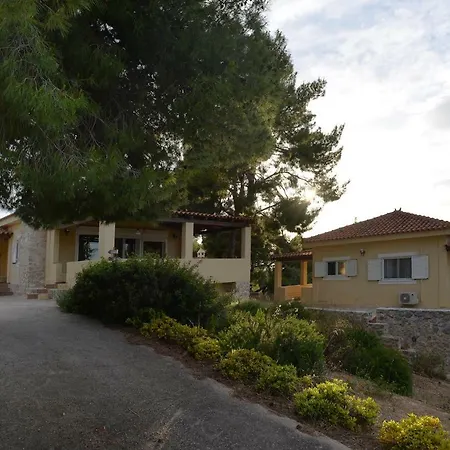 Filoxenos Estia-houses Gospodarstwo wiejskie Porto Heli