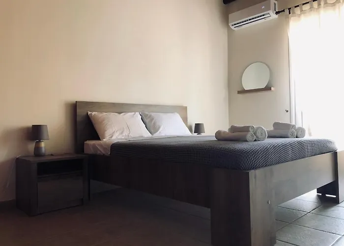 Filoxenos Estia-houses