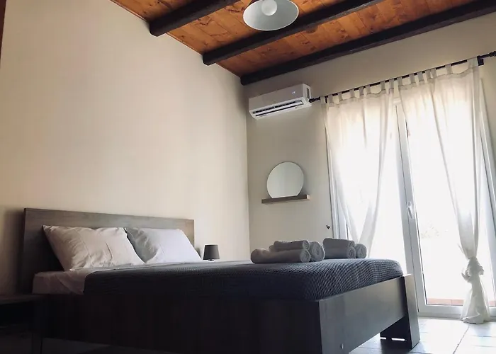 Filoxenos Estia-houses