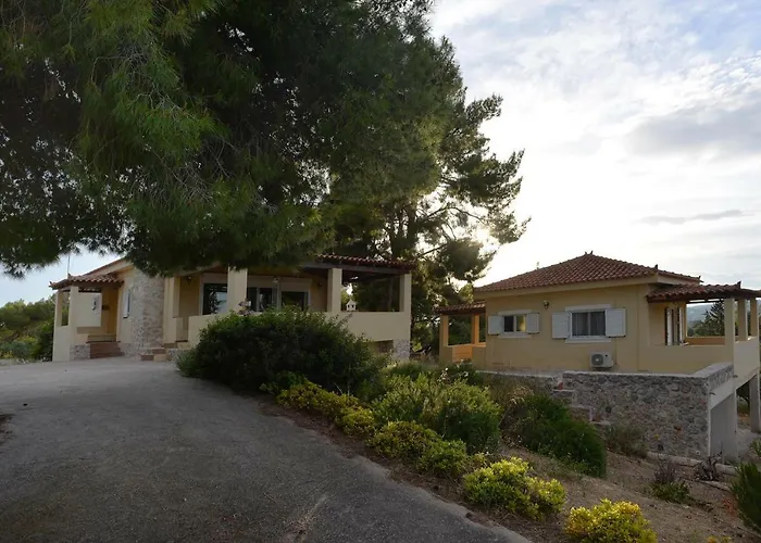 Filoxenos Estia-houses Casa de Campo Porto Heli