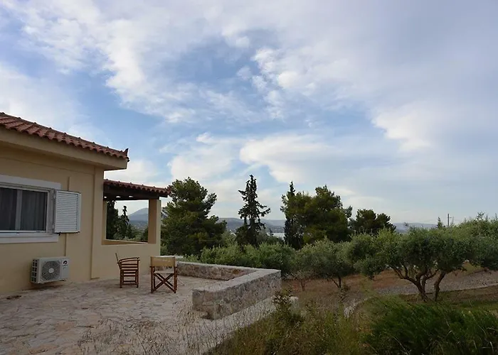 Filoxenos Estia-houses *