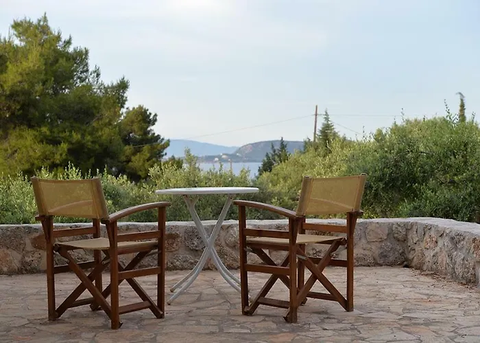 Filoxenos Estia-houses *